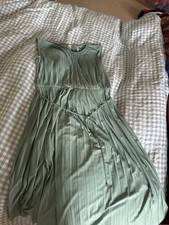 H&M Green Pleated Dress Ladies Large 14-16