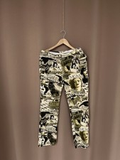 Hollywood Avant Garde Metro