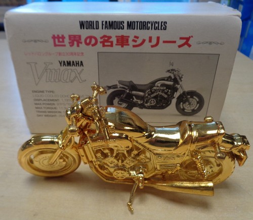 Yamaha vmax golden die cast - vmax,