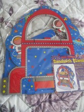 CHILDRENS PARTY SANDWICH STAND