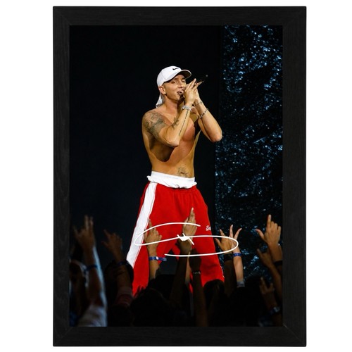 Eminem signed autograph - eminem,