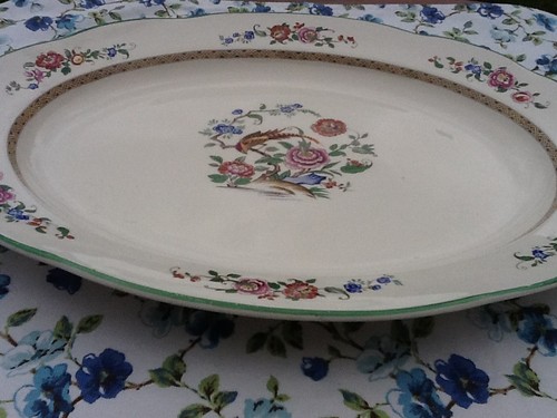 Beautiful vintage serving oval - beautiful,