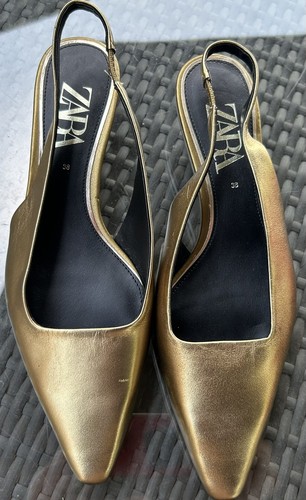 Zara gold pointed - toe, leather