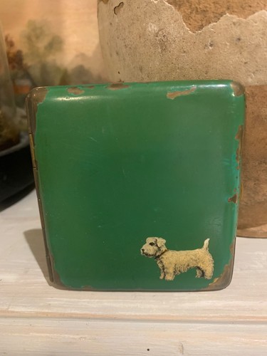 Vintage green cigarette - vintage, cigarette/card