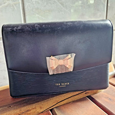 Ted Baker- BETONI- Curved Bow