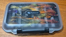 A GOOD WYCHWOOD FLY BOX WITH