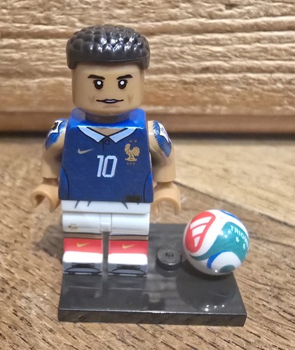Kylian mbappe minifigure - mbappe,