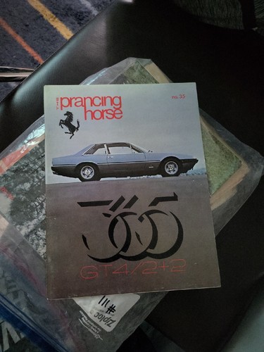 Prancing horse magazine 35 - horse,