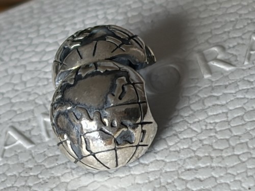 Pandora globe clip stopper - globe,