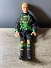 1997-98 Corinthian Power Play Peter Schmeichel Manchester United 12” Figure