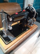 HARRIS No.9 H  - Vintage Hand Crank Mechanical Sewing Machine w/ Storage Case