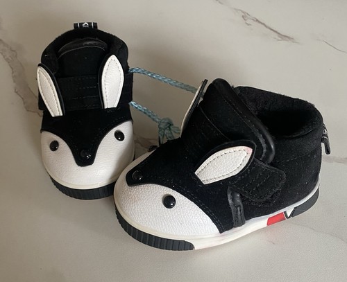 Kids bunny boots shoes - size, 5