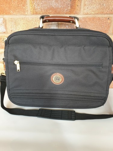Carlton internationalsmall - ,