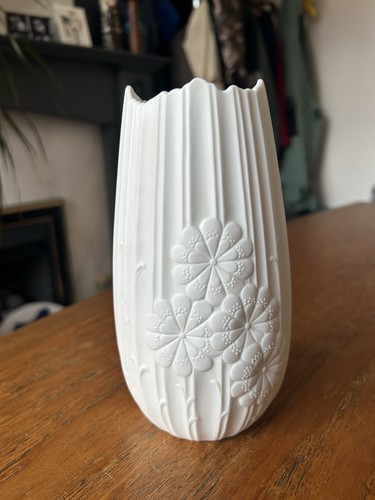 Vintage kaiser white bisque - vintage,