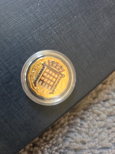 Commemorative 1966 gold - commemorative,