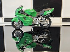 Kawasaki Ninja ZX-6R 1:12