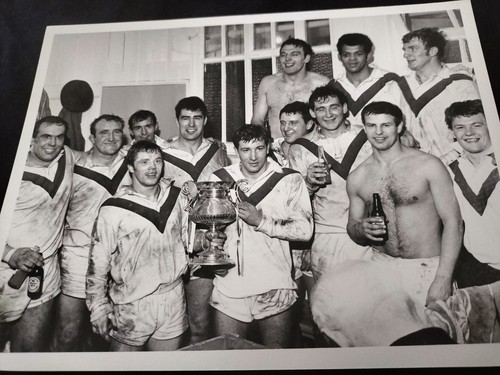 Vintage helens rugby league - vintage,