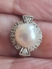 silver pearl ring beautiful
