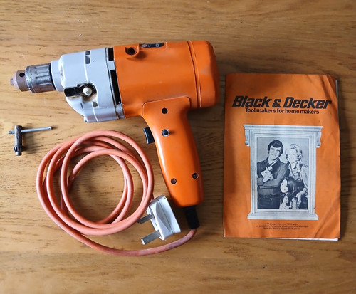 Vintage black decker - d520, 2x