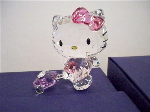 Swarovski hello kitty traveler - hello,