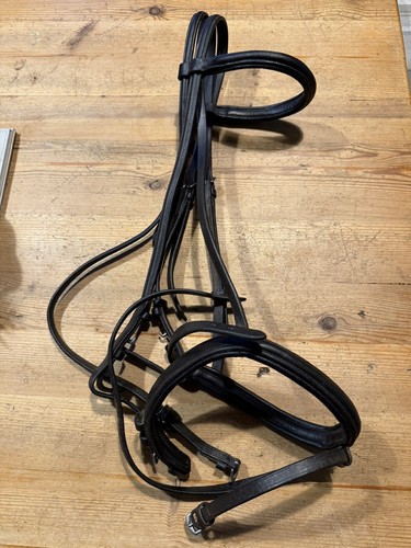 Black raised leather split - black,