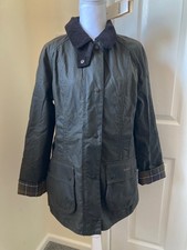 Barbour Classic Olive beadnell