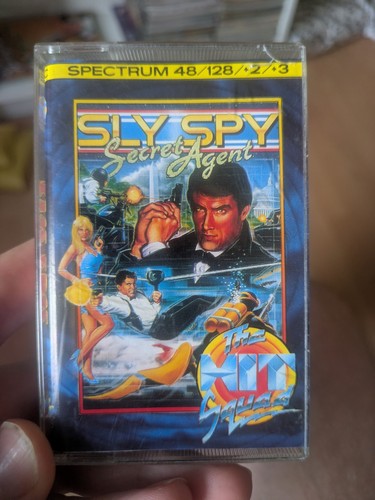 Sly spy the hit squad - spy,