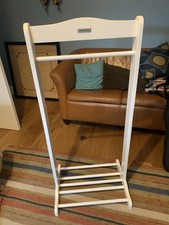 Children's Clothes Rail - Izziwotnot brand in really good condition (white)