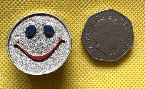 Vintage smiley face lapel pin - vintage,