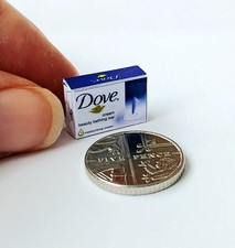 DOLLS HOUSE MINIATURE 1:12 *