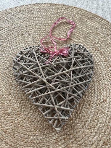 Large wicker rattan heart - wicker,