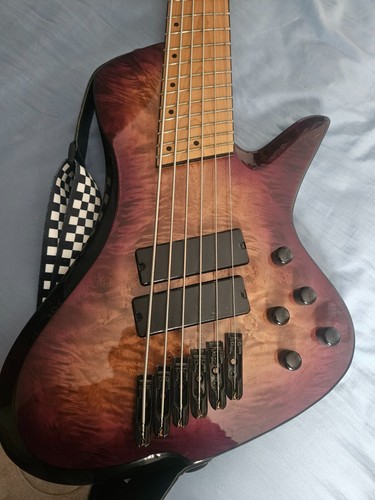 Redsub coliseum fanned fret - coliseum,