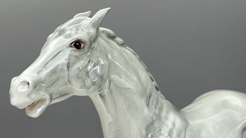 Beswick horse pony - beswick,