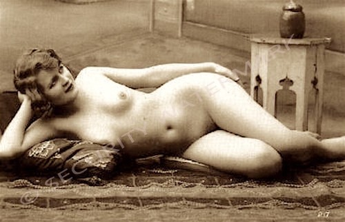 Erotic sepia postcard - sepia, nude