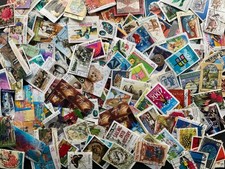  Lot of 1000 Used Australia Charity Kiloware Stamps off paper Crafting Collect