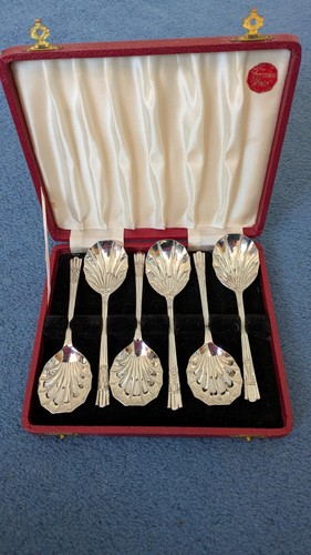 Vintage yeoman plate - set, of