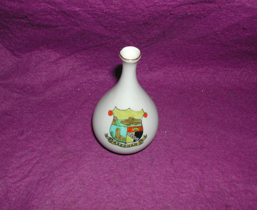 Iceni crested china vase - crested,