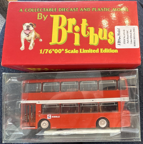 Britbus park royal - park, door