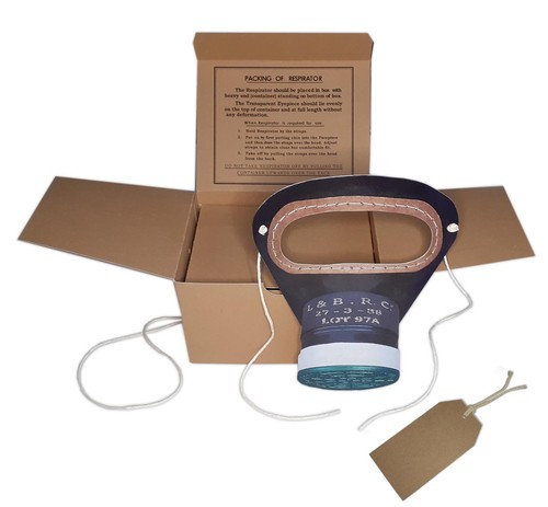 Ww2 reproduction gasmask - reproduction, box