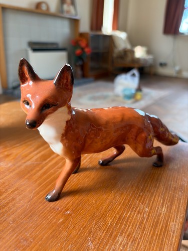Beswick vintage fox figurine - beswick,