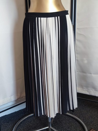 Top shop skirt - skirt, pleated