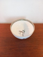Wedgewood "Humming Birds" Bone China Serving Bowl. 1991, 20CMS DIAMETER 
