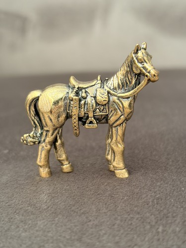 Solid brass horse with - brass,