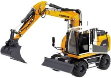 At Collections Liebherr A916