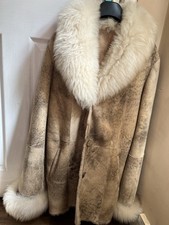 Beautiful Genuine Shearling/