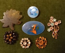 Vintage mid-century brooches