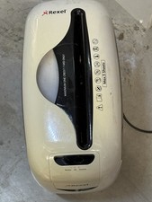 Rexel Style+ 7 Sheet Cross Cut