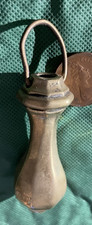 Toilet cistern light servants