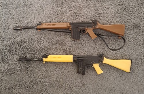 Vintage action man slr rifle - action,