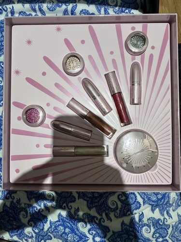Mac cosmetics makeup set - mac,